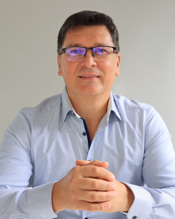 Albert Molnar, Dein Webmacher